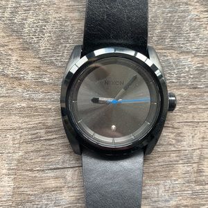 Nixon The Kingpin leather watch.